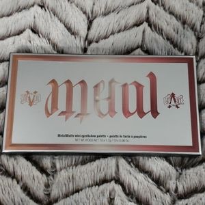 Kat Von D Metal matte mini eyeshadow palette